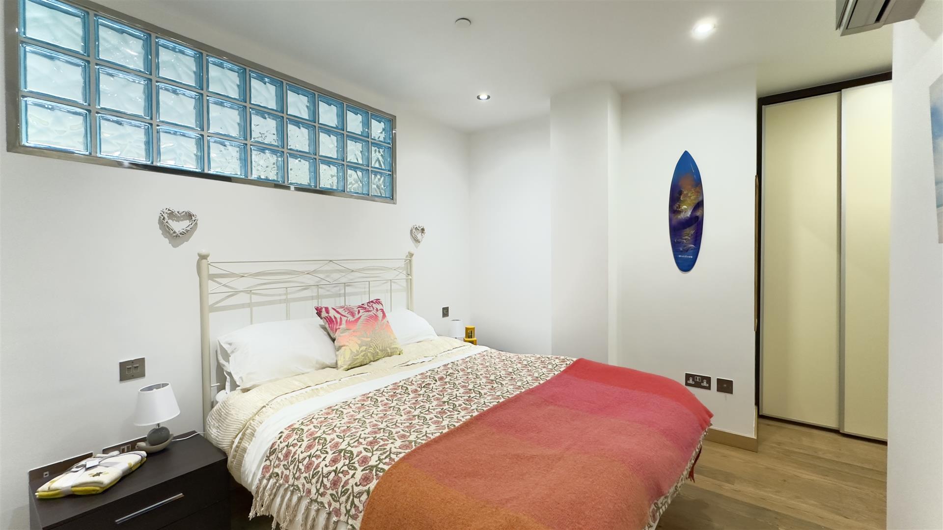 Image of Apartment - 1 Bedrooms - 1 Bathrooms for Rental in Grand Ocean Plaza-Gibraltar, Image 6